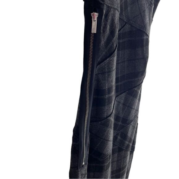 BCBG MAXAZRIA | Plaid Bandage Mini Dress (6) - Picture 4 of 6